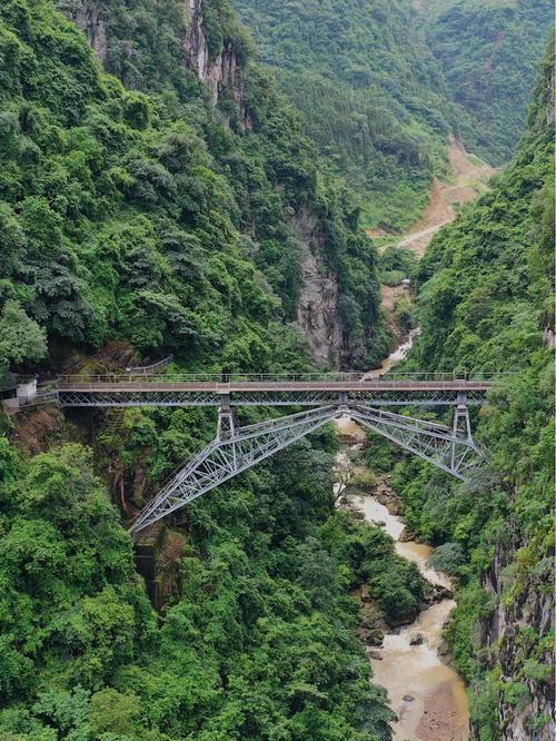 新澳门历史开奖记录查询表和四川铁路桥发生垮塌与四川铁路桥发生垮塌事故